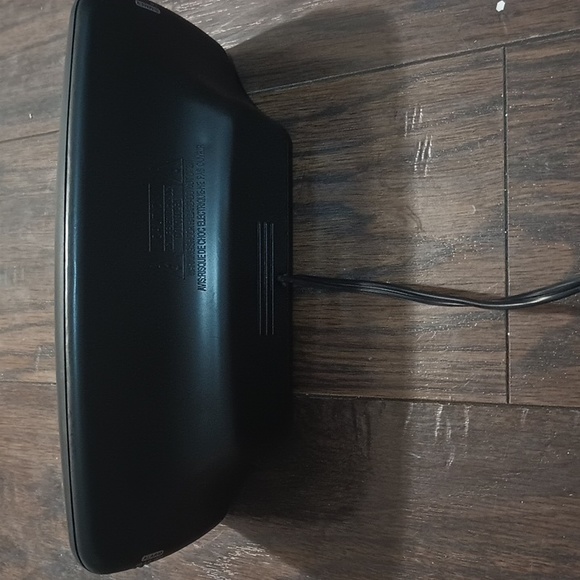 Sharp alarm clock - Picture 3 of 3